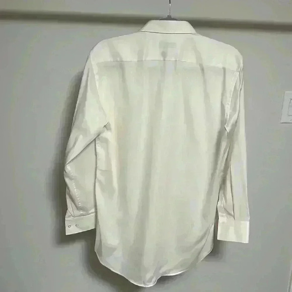 Hugo Boss Button Down - Picture 3 of 4